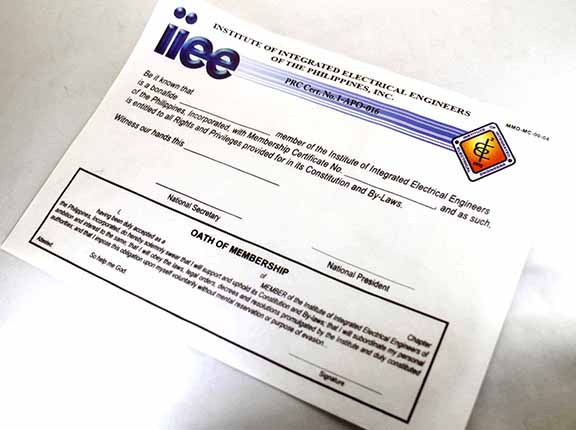 IIEE Certificates #vjgraphicsprinting #growthroughprint #offsetprinting #digitalprinting #certificates #ipublish #printityourway